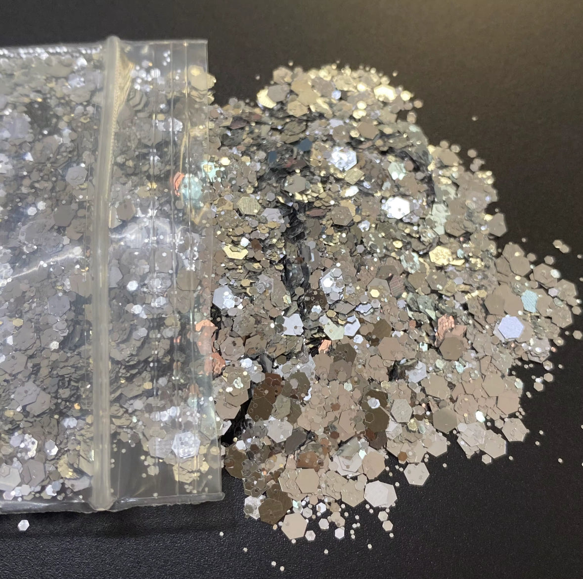 Silver Lining - Metallic Chunky