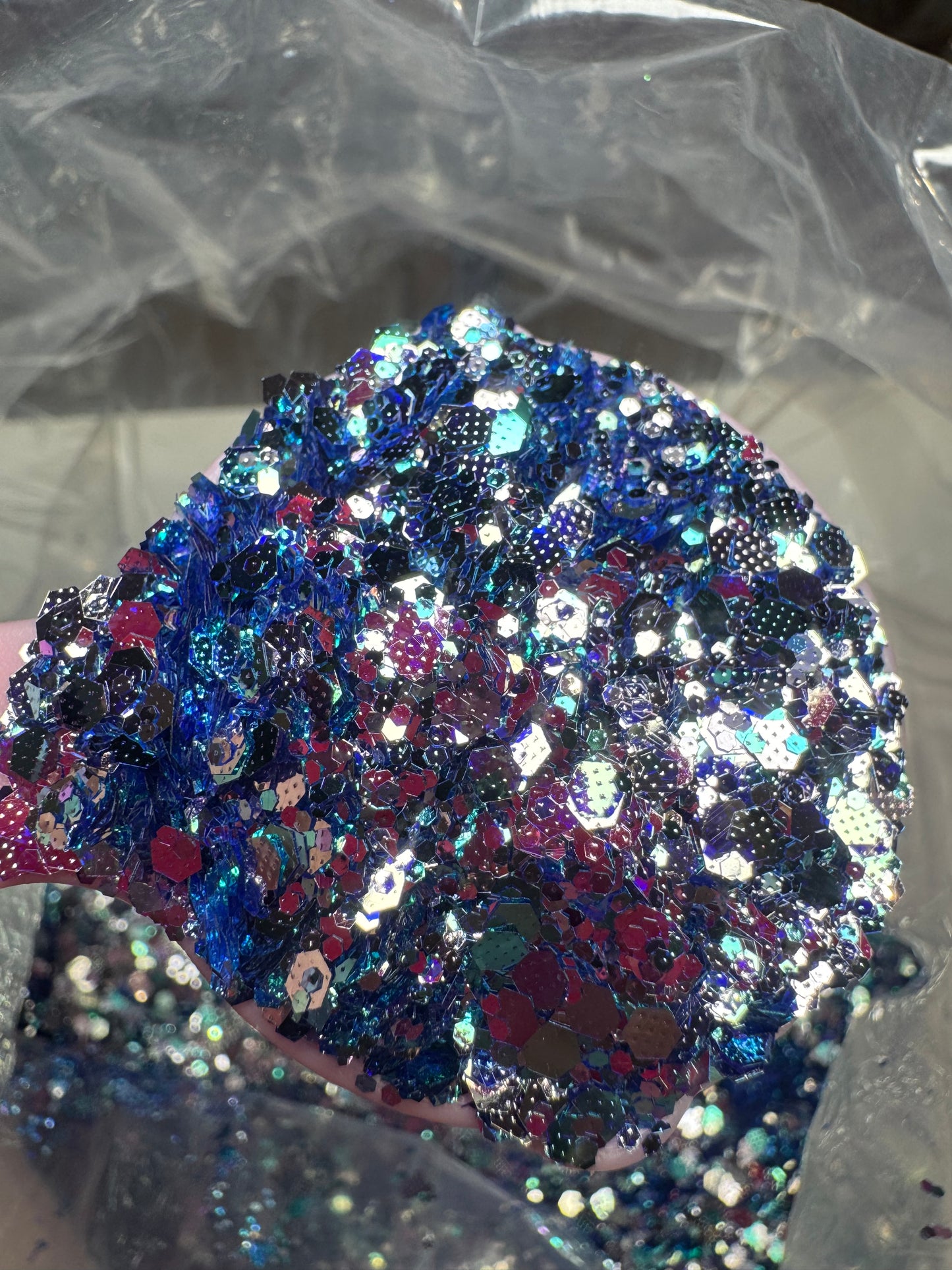 Dory - Embossed Sequin Glitter Chunky