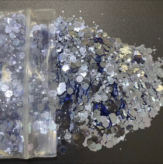 Glacier Queen - Metallic Chunky